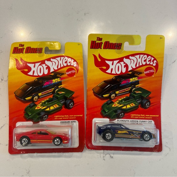 Hot Wheels Die-Cast Car Collection - Assorted Colors - Picture 4 of 10